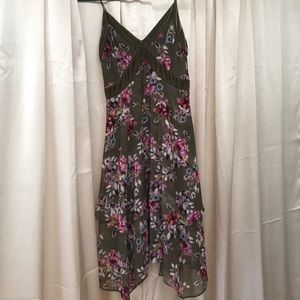 White House and Black Market Dress